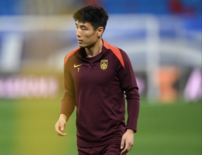 今夜阿贾克斯调整名单以备亚冠，篮板制胜环节打磨，管理层满意，医务组通报恢复(aramco赞助CBA)