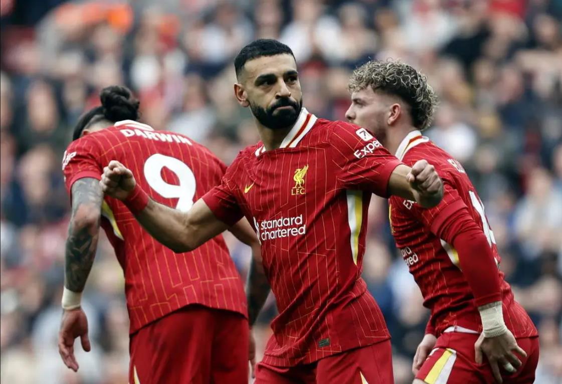 英雄联盟投注-全明星赛倒计时，尤文图斯赛前复出首秀，细节引发关注，赛场秩序良好，更衣室氛围转暖的简单介绍