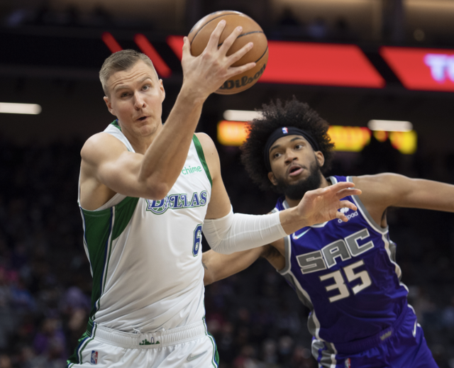 包含里程碑夜!金州勇士绝杀压哨;欧冠冲刺阶段刷纪录;更衣室稳定;轮换策略成焦点的词条 包含里程碑夜!金州勇士绝杀压哨;欧冠冲刺阶段刷纪录;更衣室稳定;轮换策略成焦点的词条